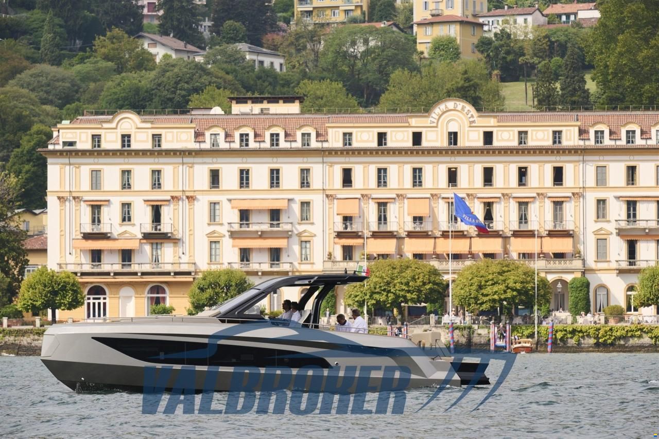 &Ograve;ndia &Ograve;ndia 36 CARBON SPORT T-TOP