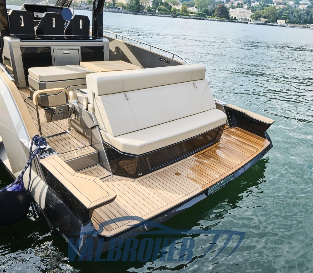 &Ograve;ndia &Ograve;ndia 36 CARBON SPORT T-TOP
