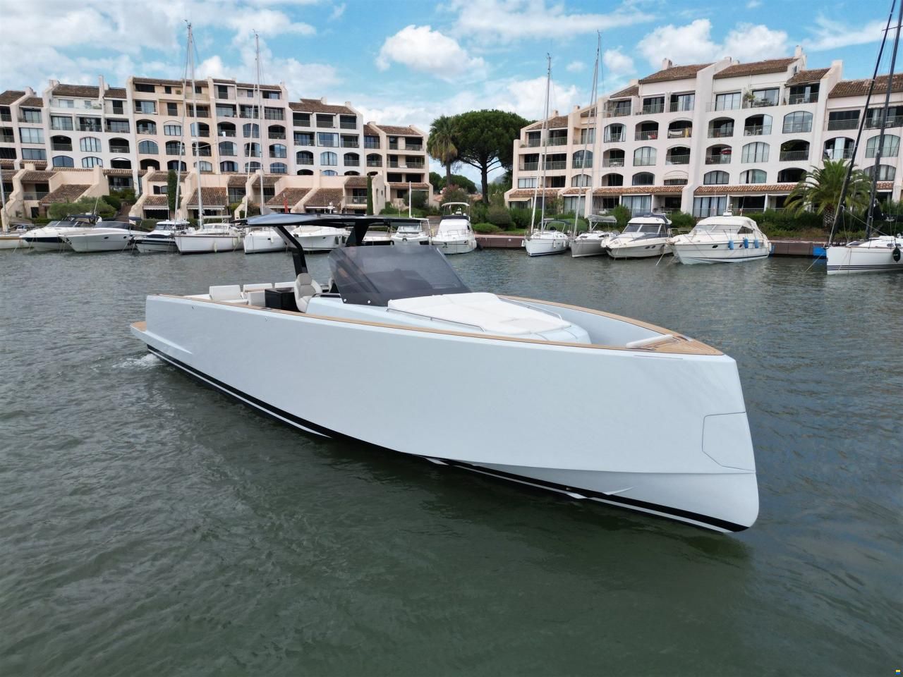 Pardo Yachts 43