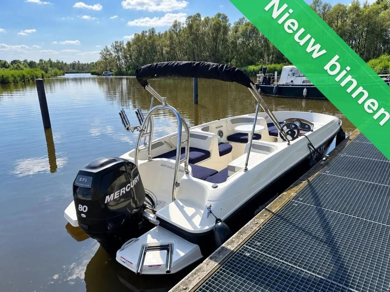 Bayliner Element XL