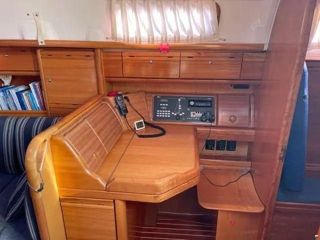 Bavaria 37 3