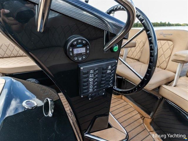 Waterspoor 717 Aviator