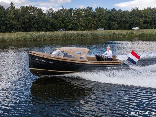 Waterspoor 717 Aviator