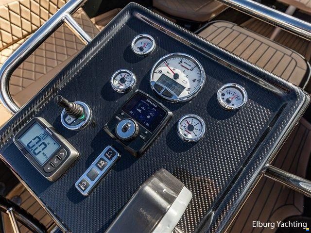 Waterspoor 717 Aviator