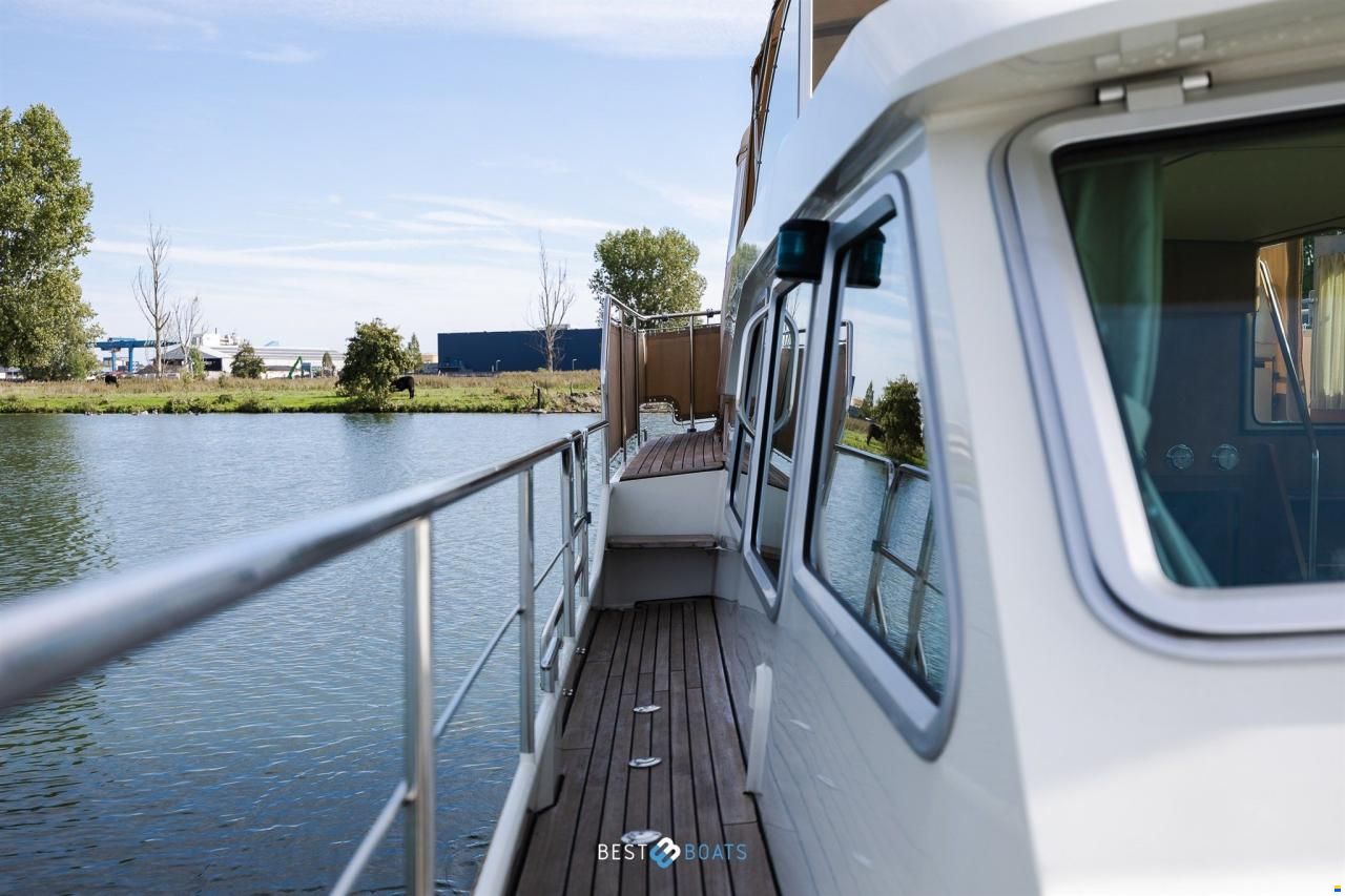 Linssen Grand Sturdy 40.9 AC