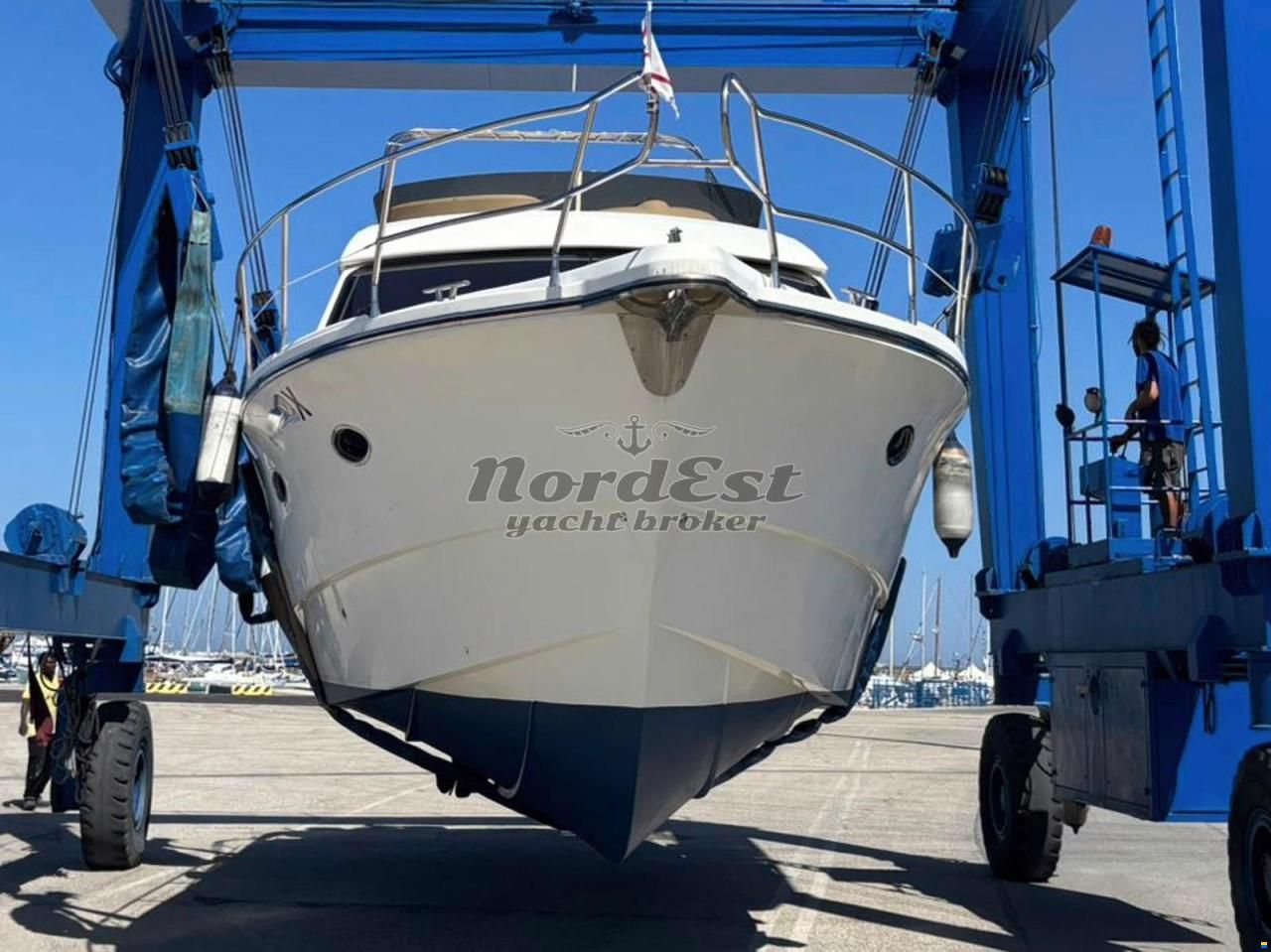 Rodman 44 fly - IPS 500