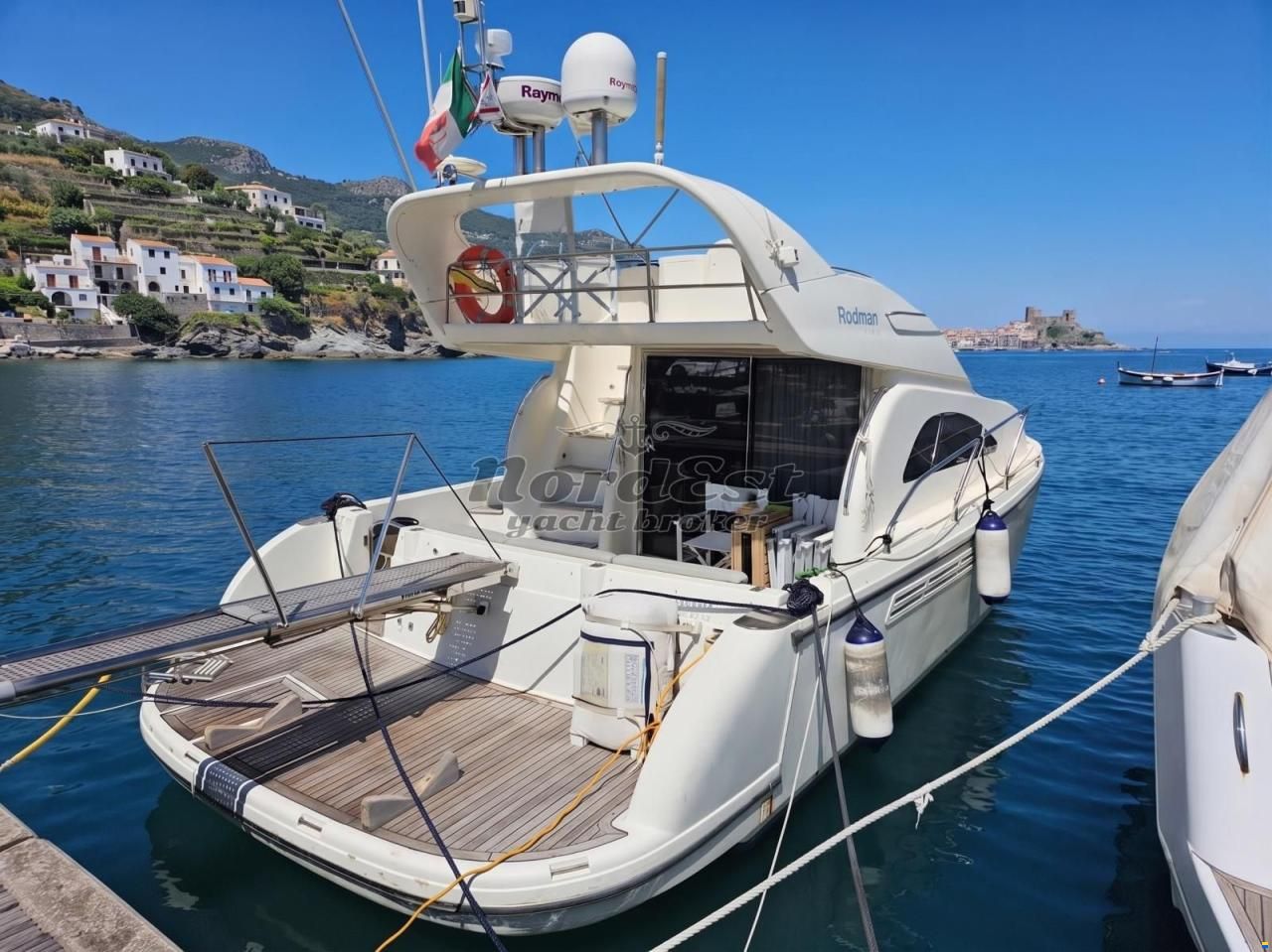 Rodman 44 fly - IPS 500