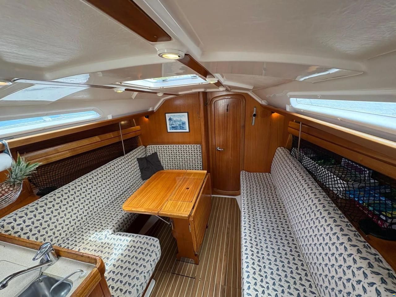 Dufour 35 CLASSIC