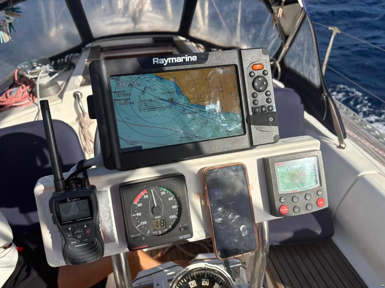 Dufour 35 CLASSIC