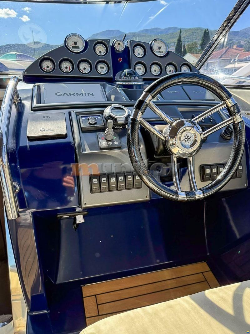 Azimut Atlantis 39