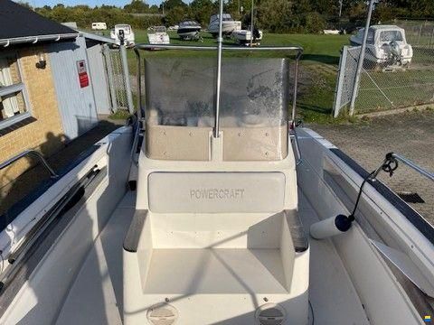 Powercraft 22 med Mercury F200 samt Bren