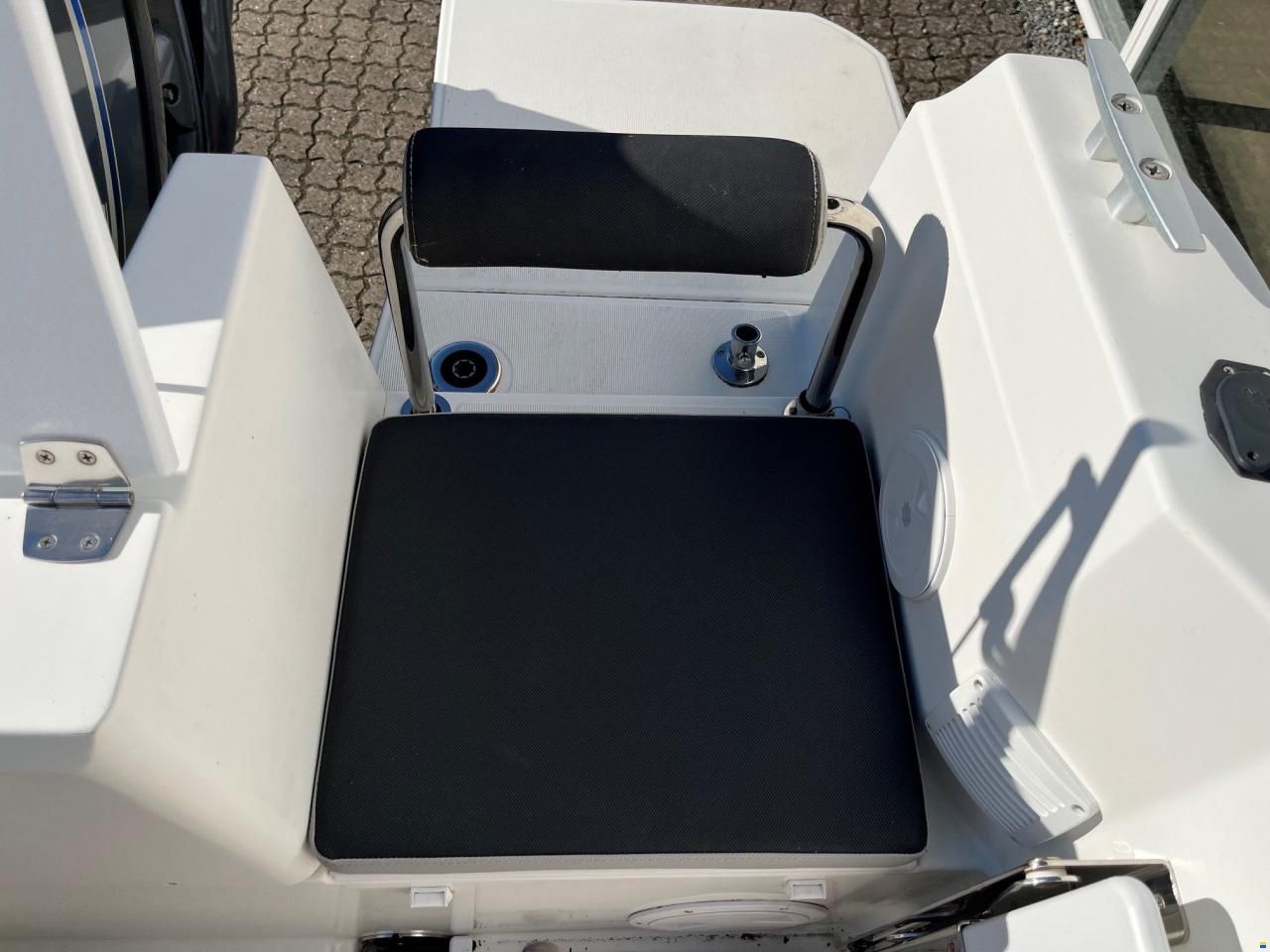 Jeanneau 605 Merry Fisher Marlin Nordic Line med