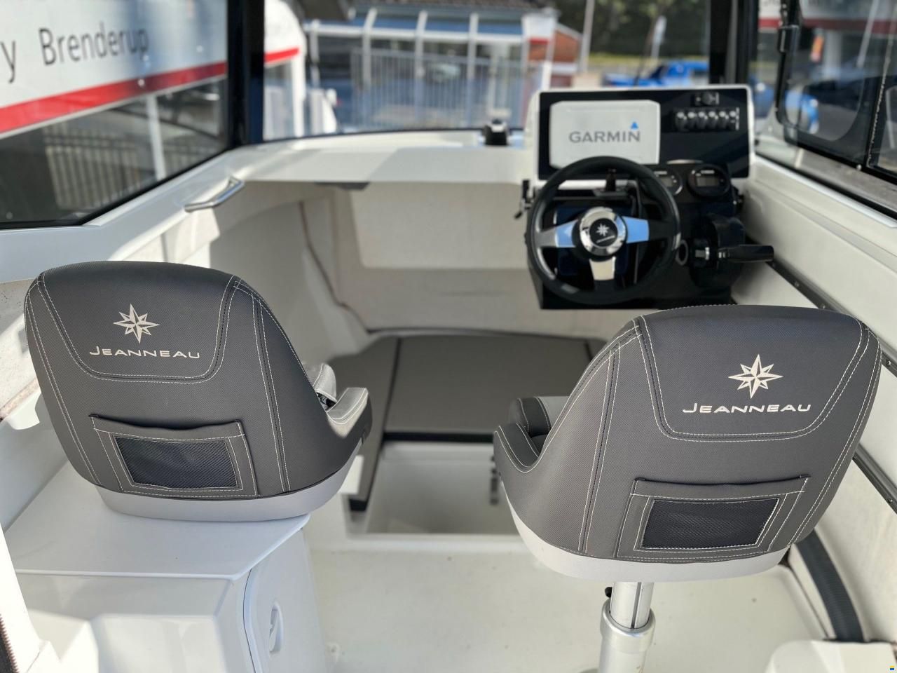 Jeanneau 605 Merry Fisher Marlin Nordic Line med