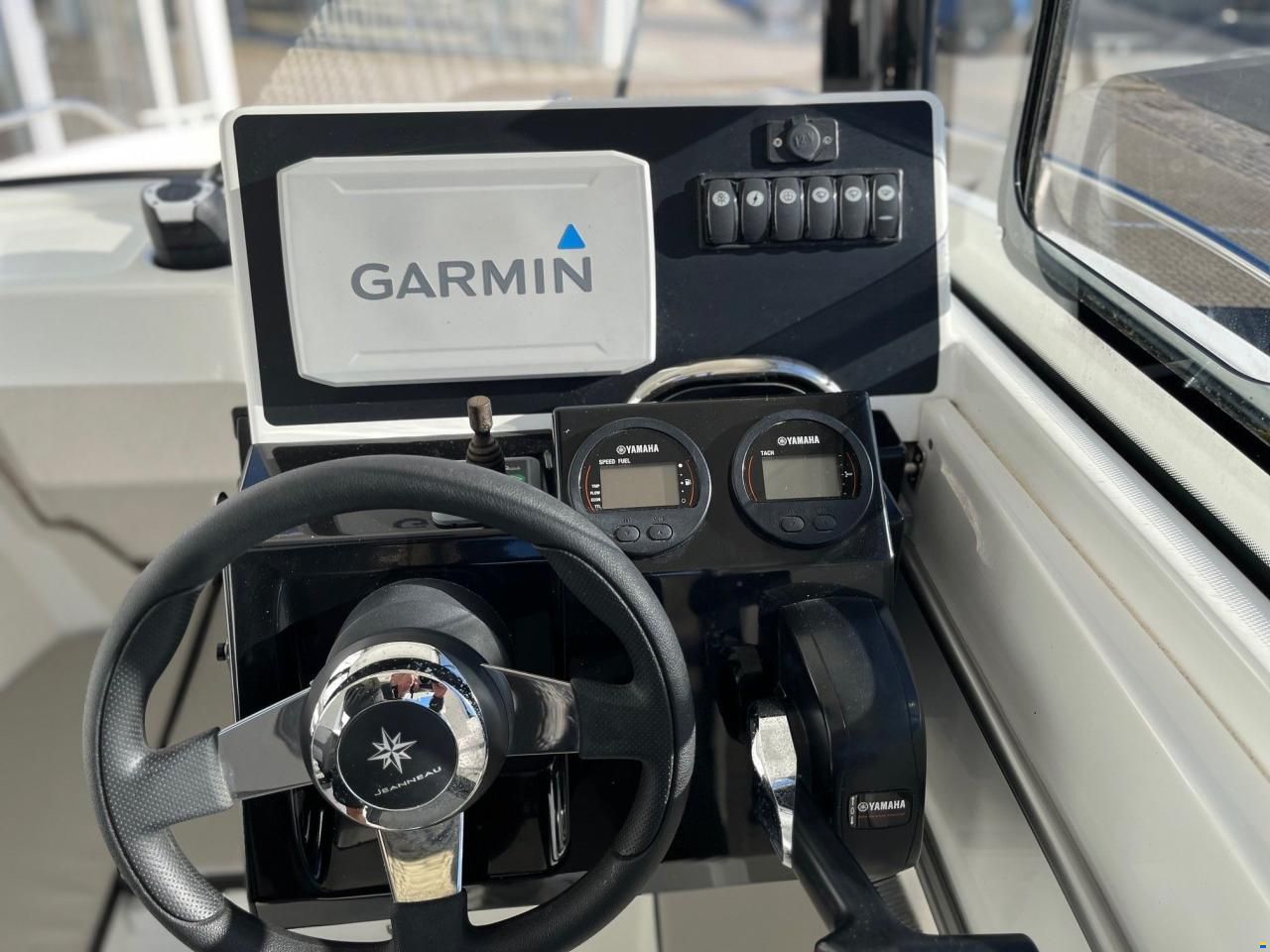 Jeanneau 605 Merry Fisher Marlin Nordic Line med
