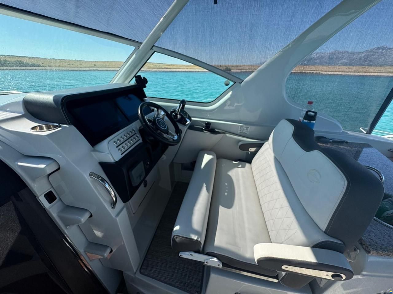 Crownline 310 CRX