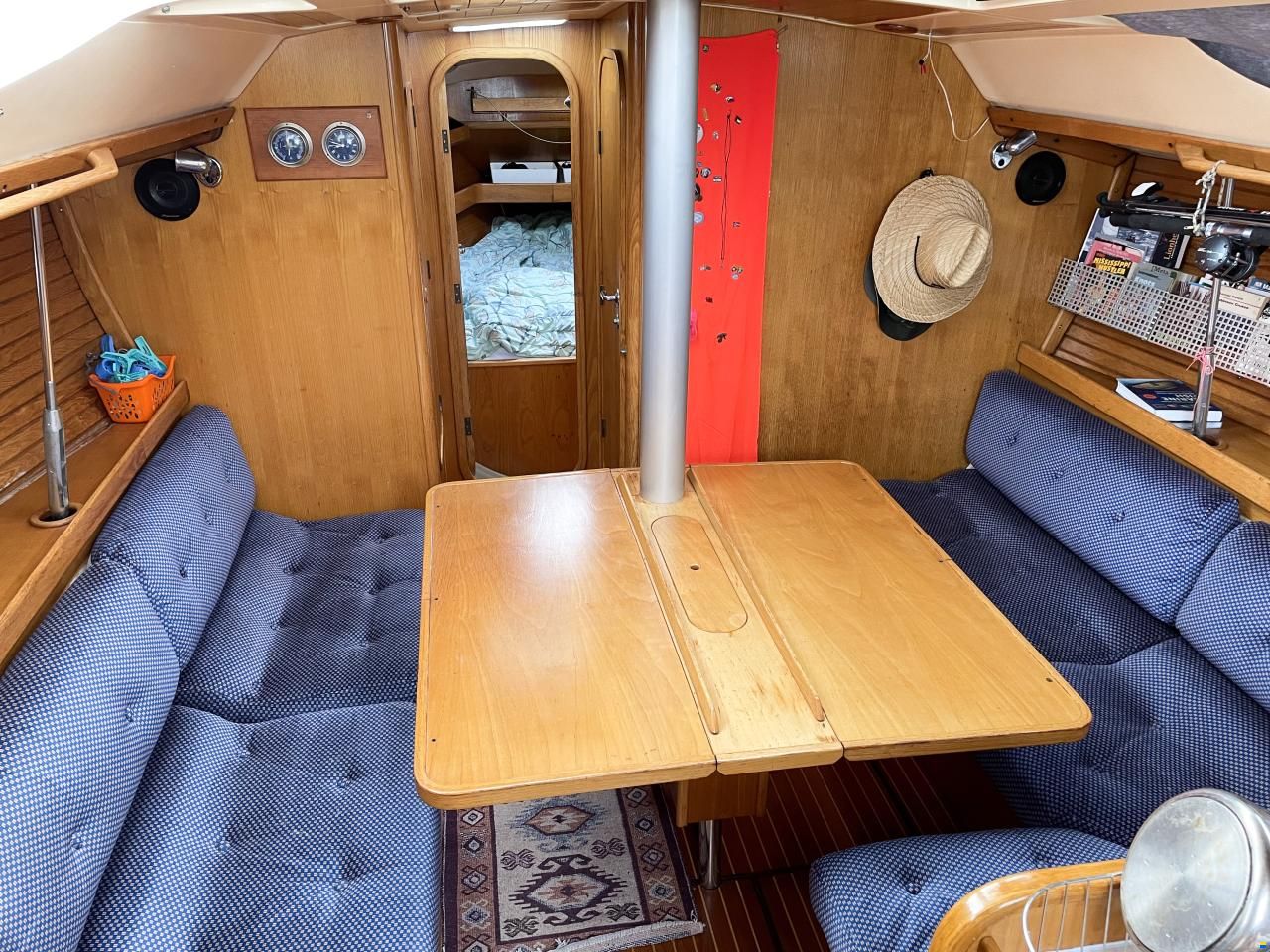 Beneteau Oceanis 390