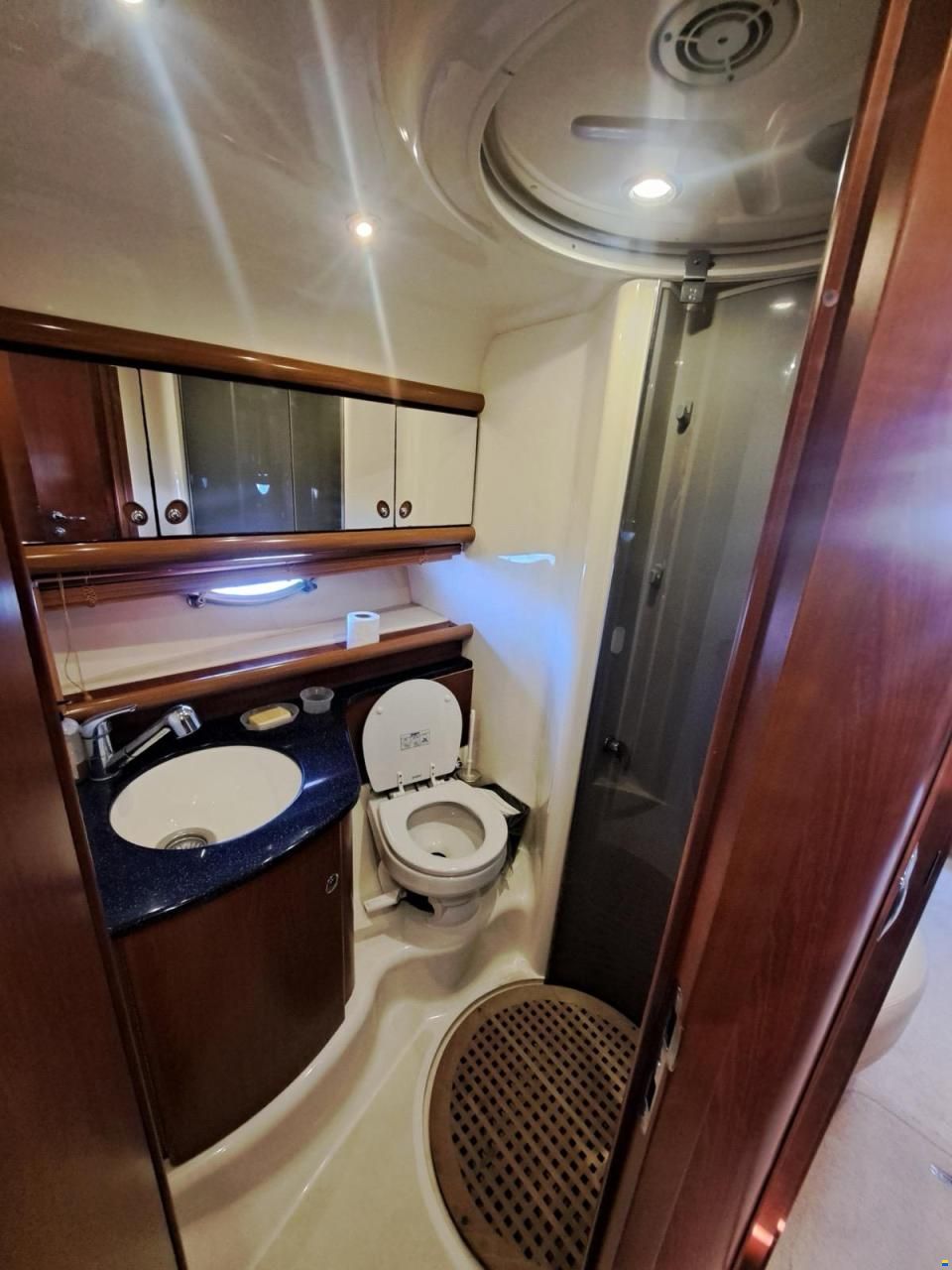 Azimut Atlantis 42