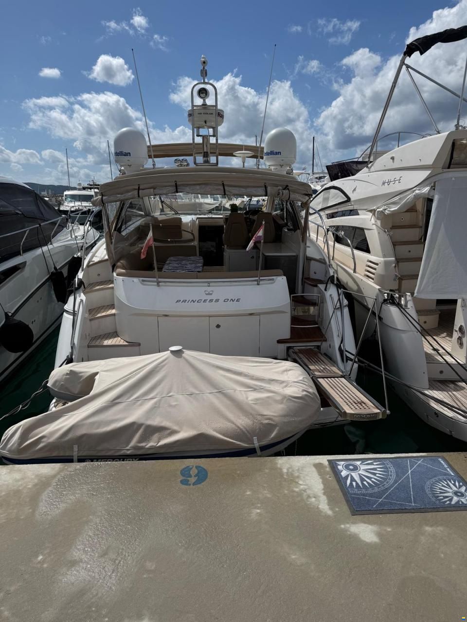 Princess V39