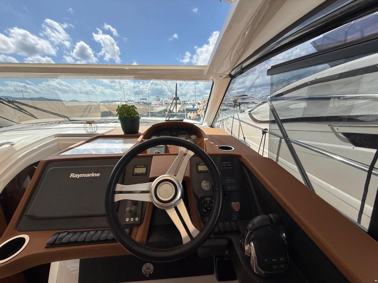 Princess V39