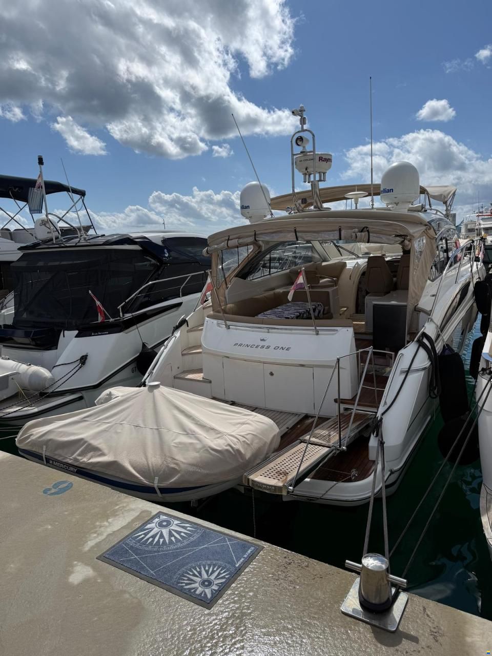 Princess V39