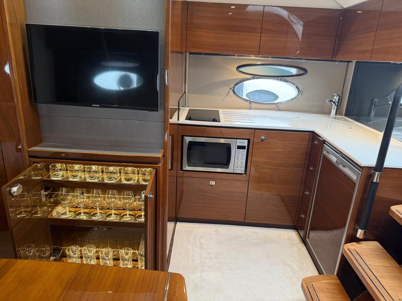 Princess V39