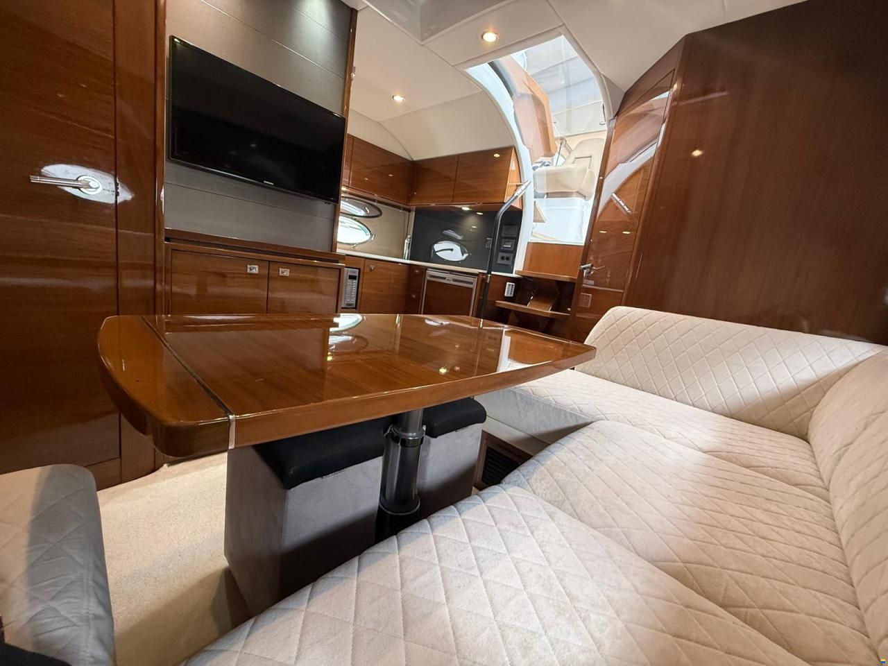 Princess V39