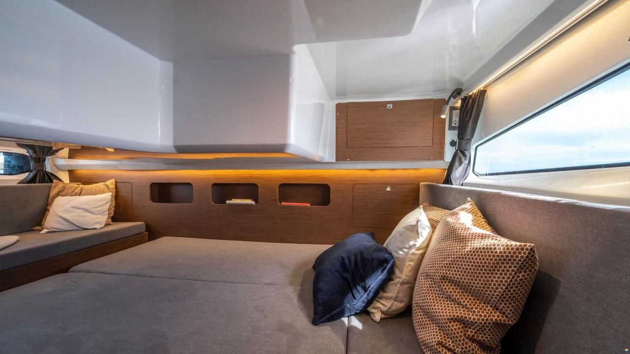 Beneteau ANTARES 11 COUPE