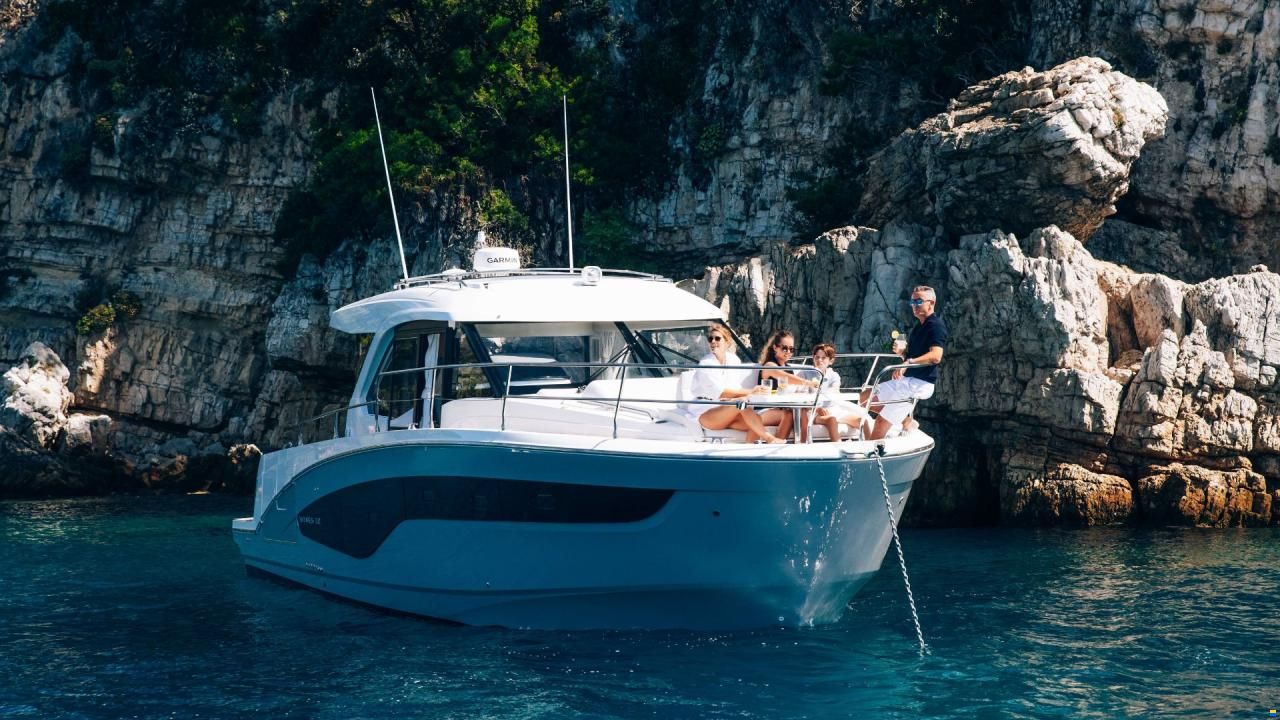 Beneteau ANTARES 12 COUPE
