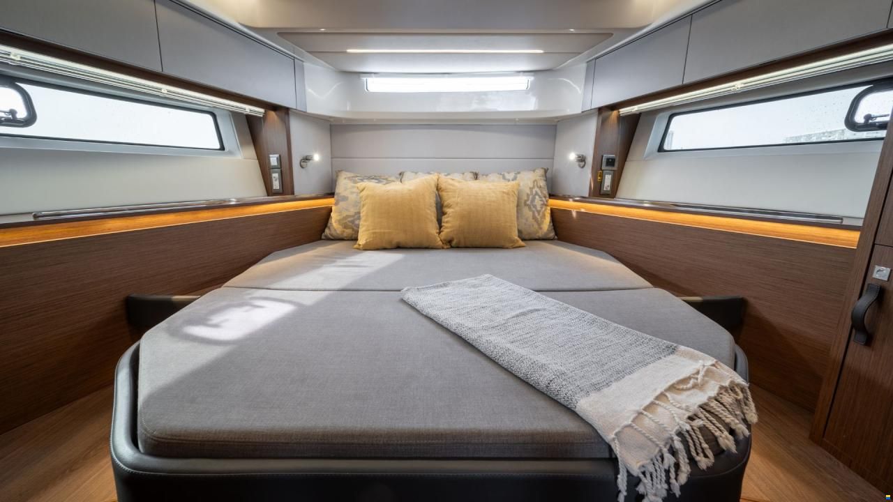Beneteau ANTARES 12 COUPE