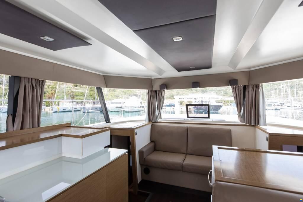 Fountaine Pajot MY 37