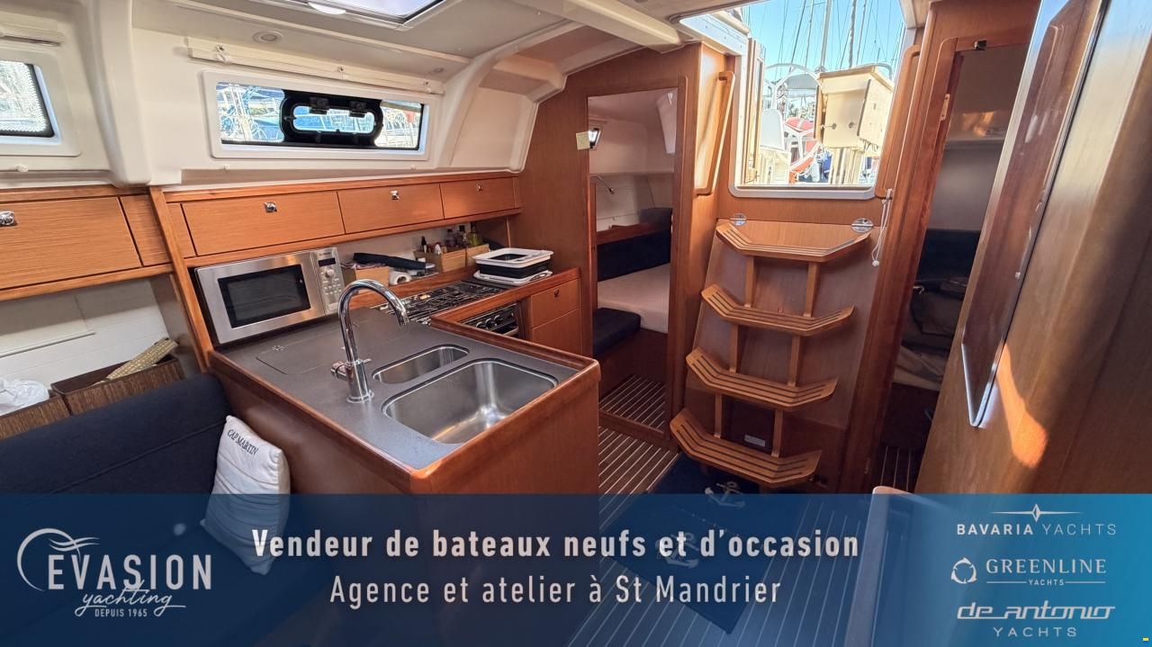 Bavaria 37 CRUISER