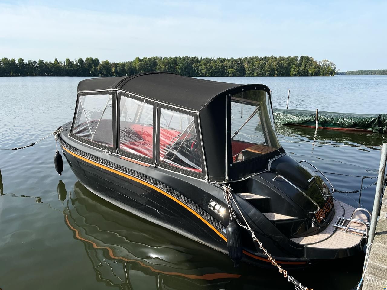 Mindak Lounge Tender 570