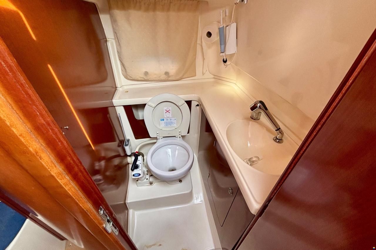 Jeanneau Leader 805