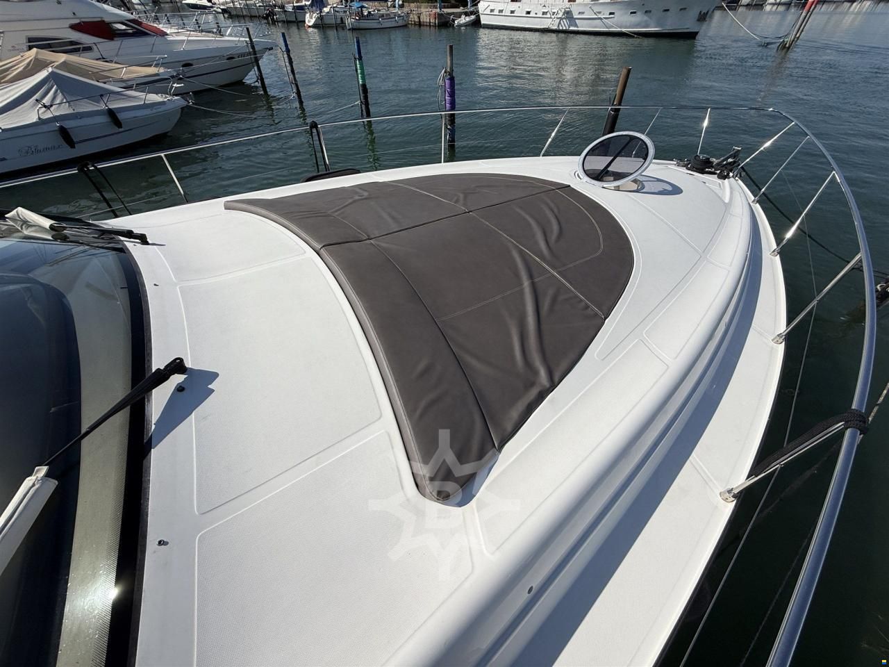 Pershing 43'
