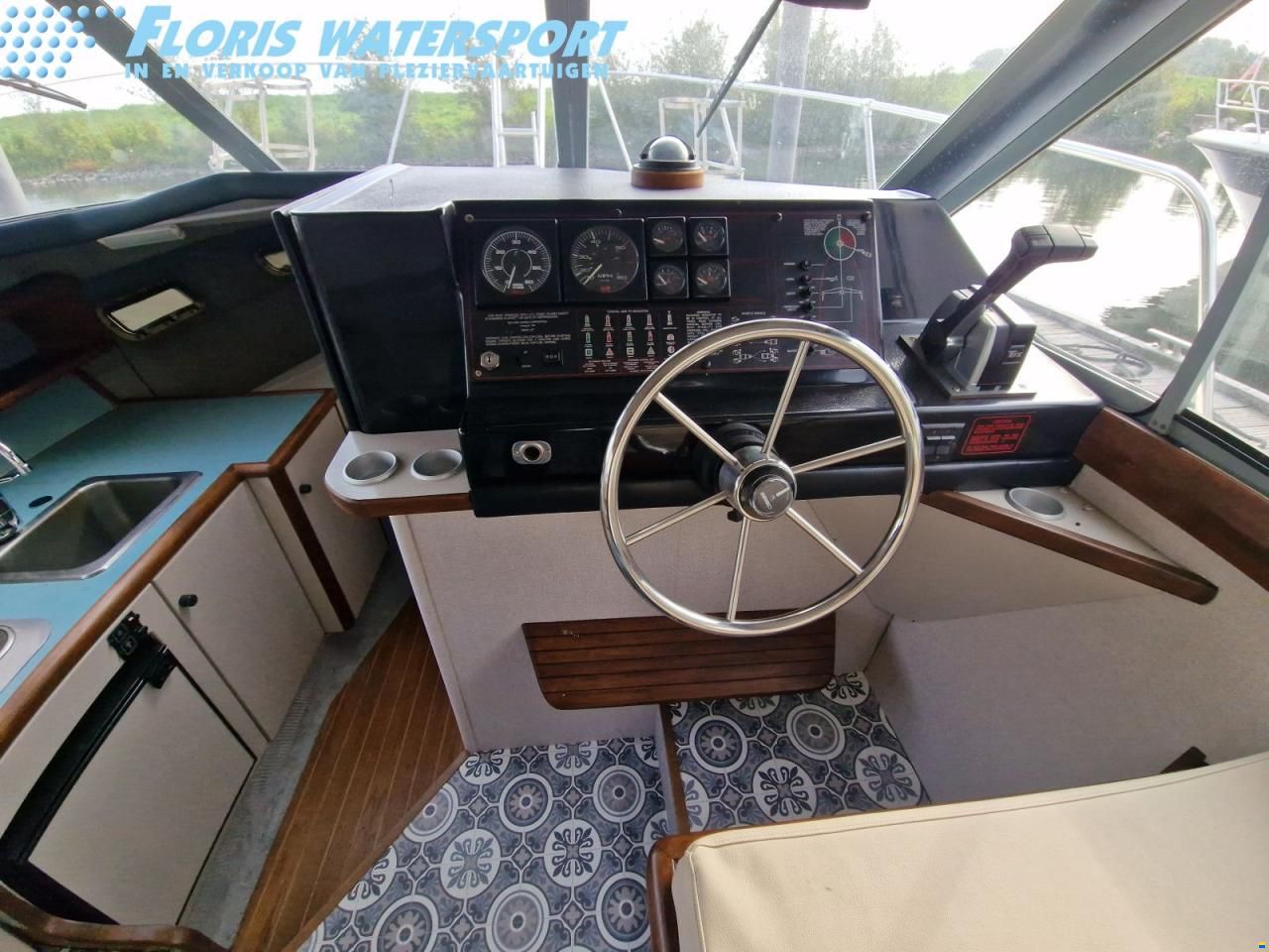 Bayliner 2858 Fly