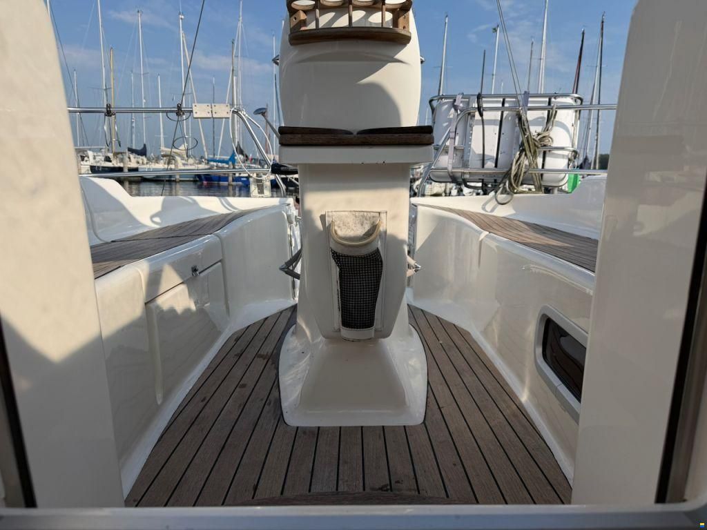 Bavaria 30