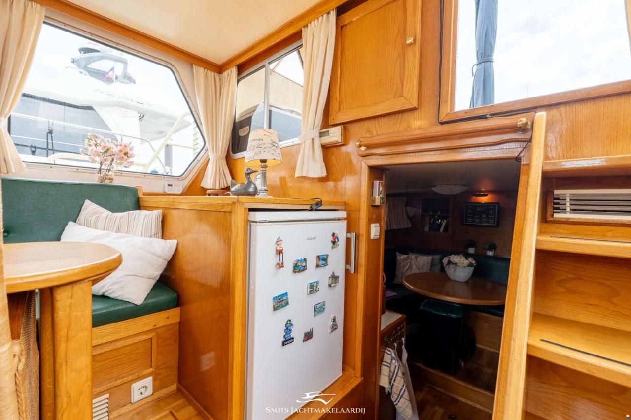 Monty Bank Kotter 42 AK Cabrio