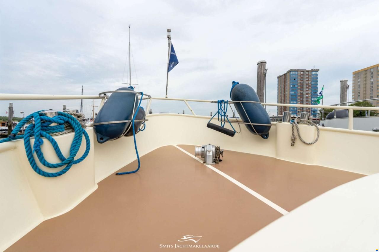 Monty Bank Kotter 42 AK Cabrio