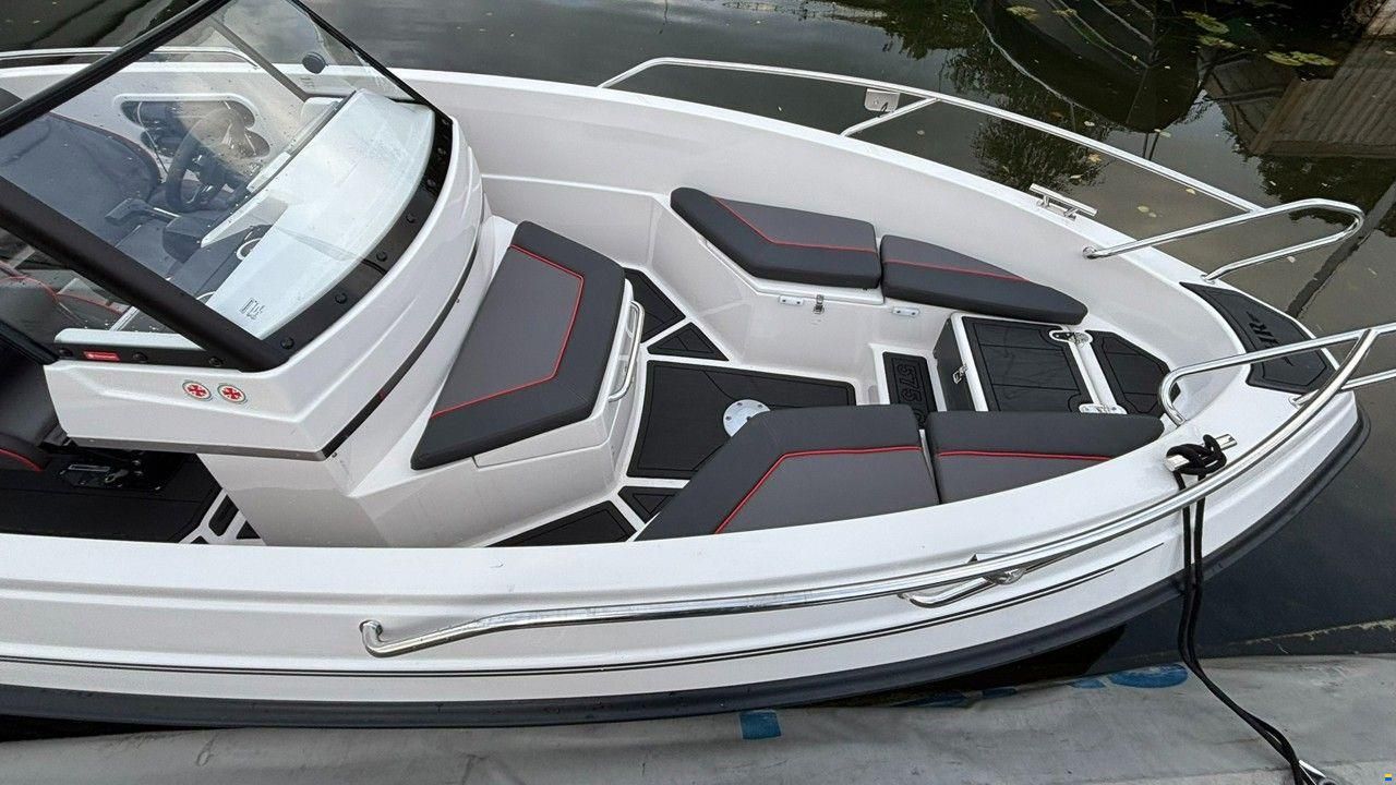 HR 575 CC