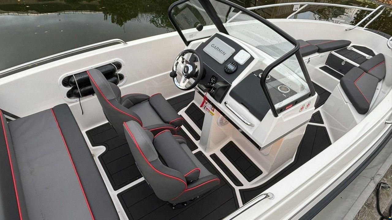 HR 575 CC