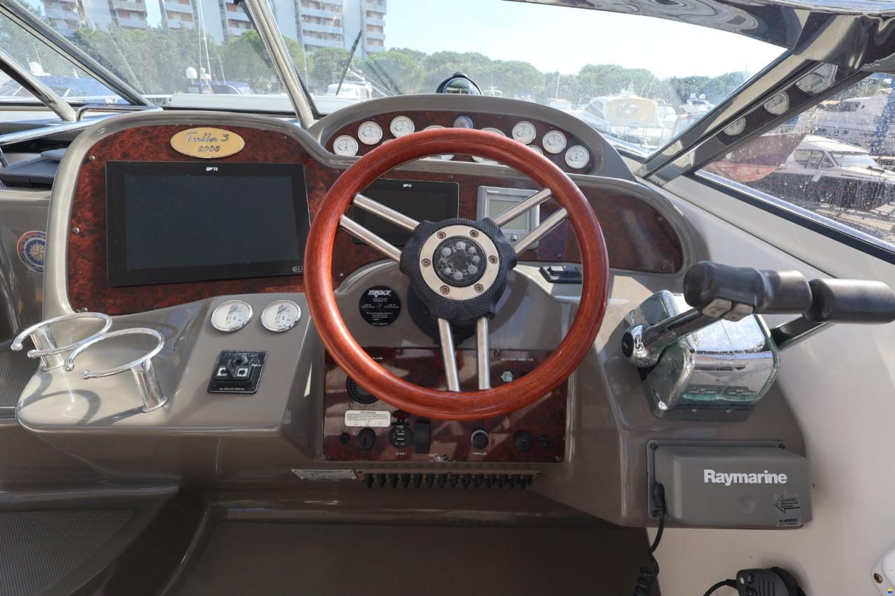 Regal 3760