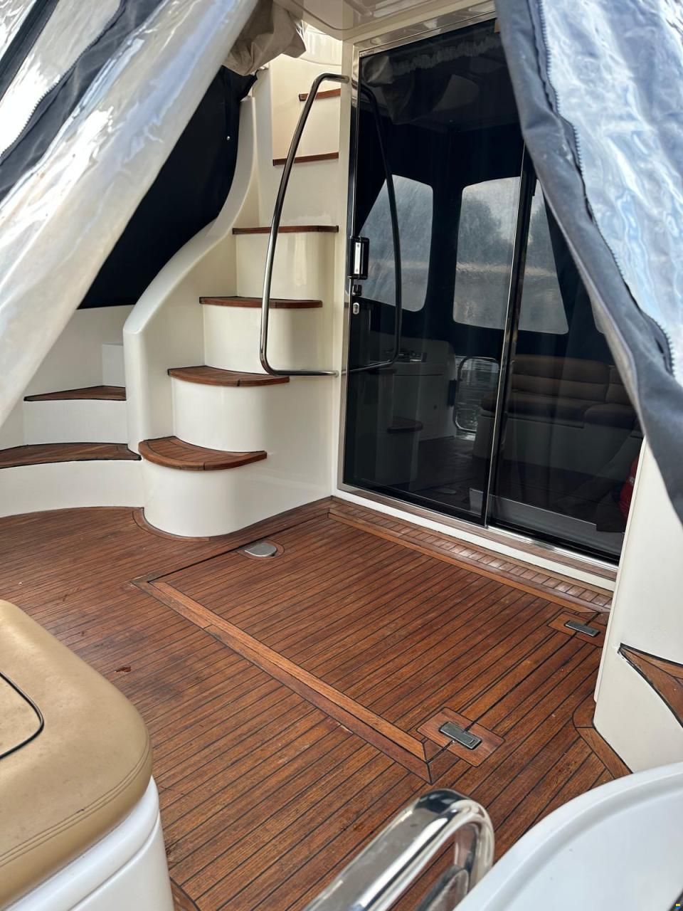 Azimut 42 FLY