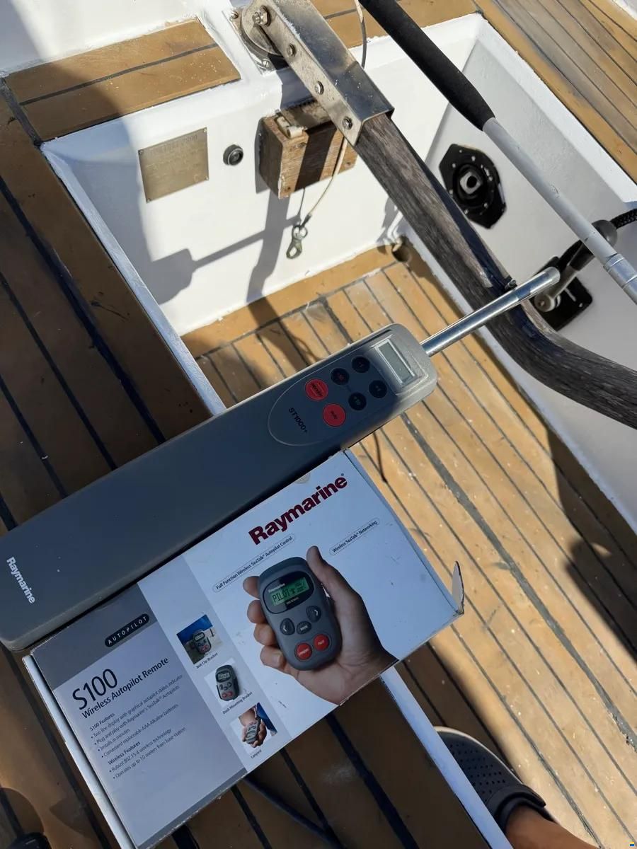 Dufour 2800