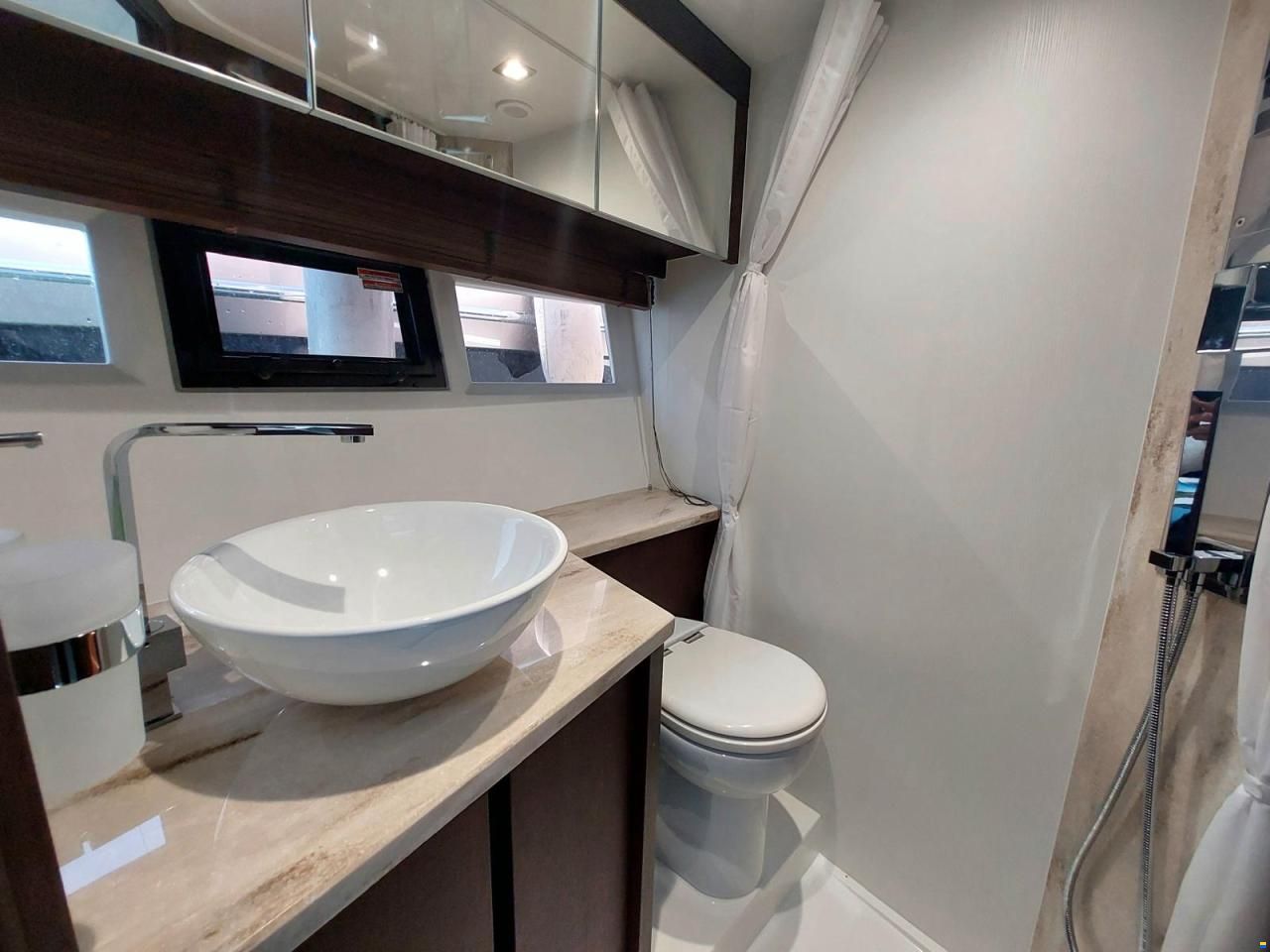 Galeon 485 hts