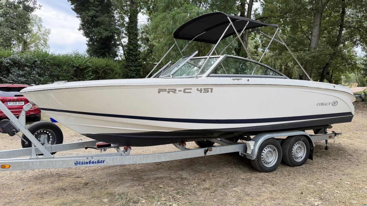 Cobalt 220 S