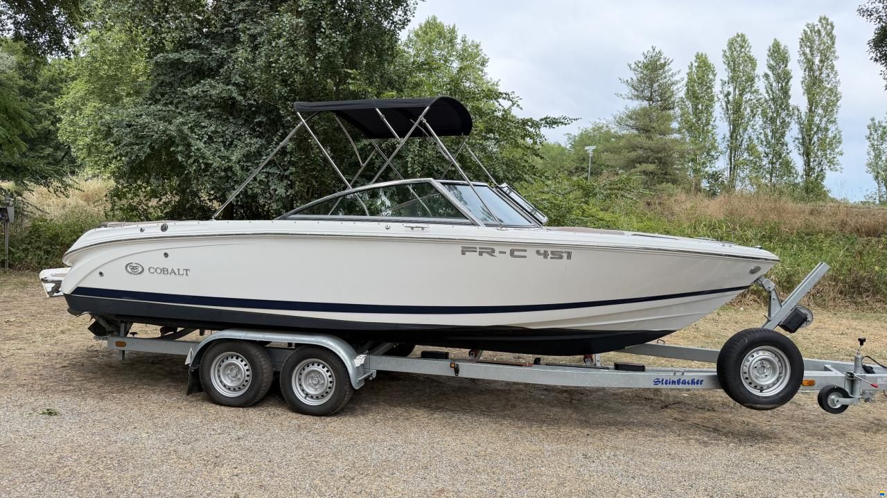 Cobalt 220 S