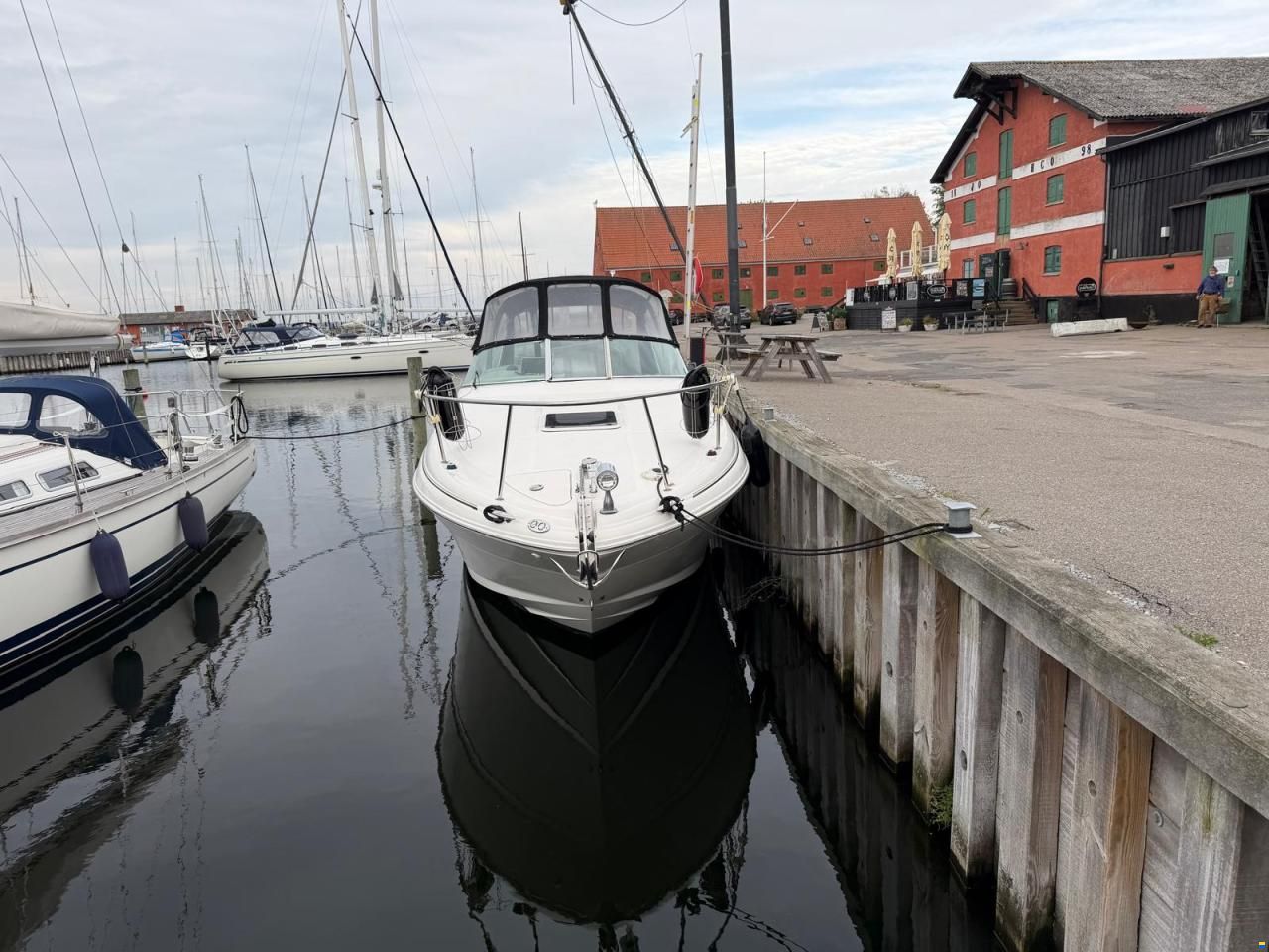 Sea Ray 315 Sundancer