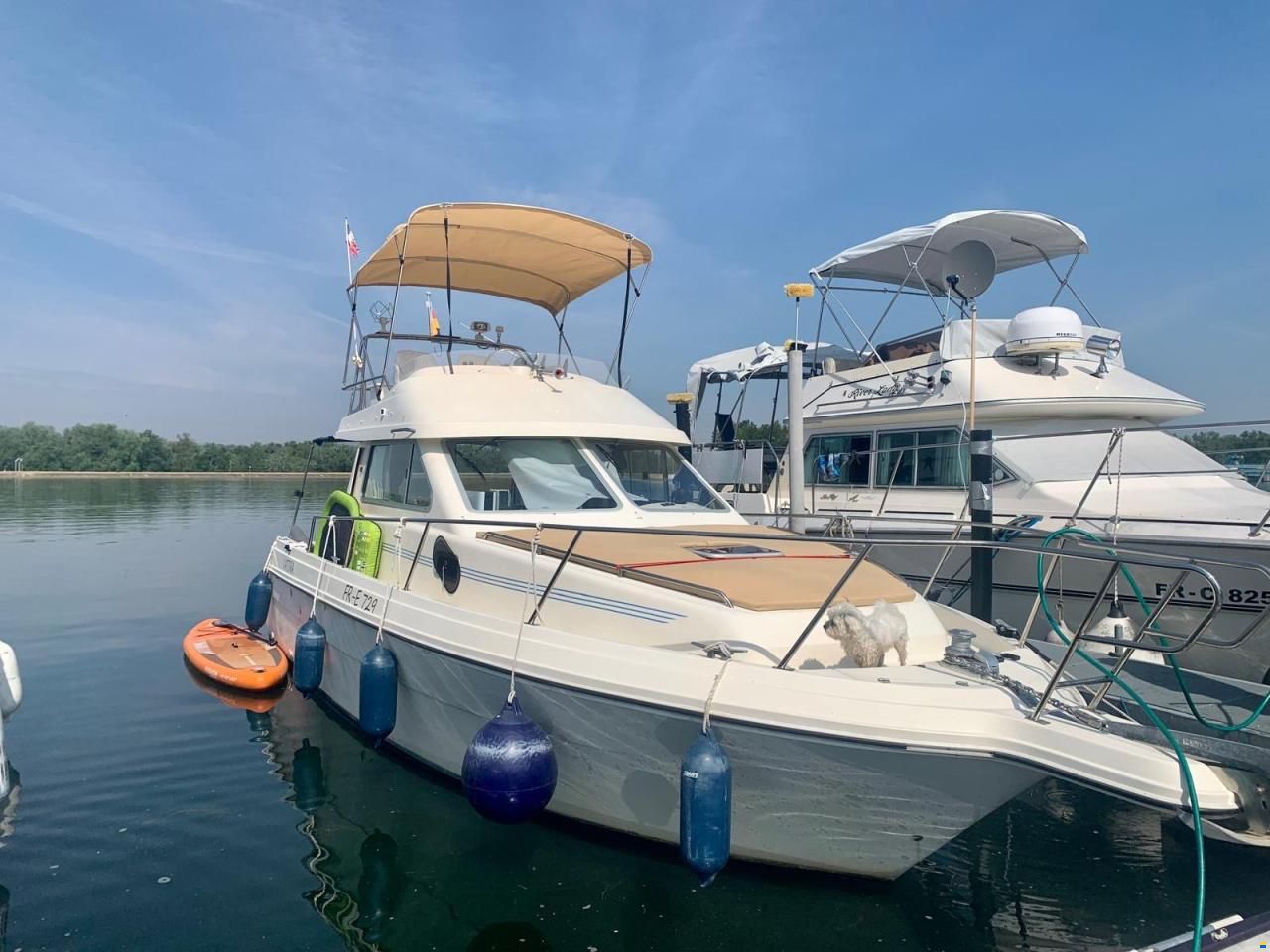 Rodman 970 Sport FLY Fisher