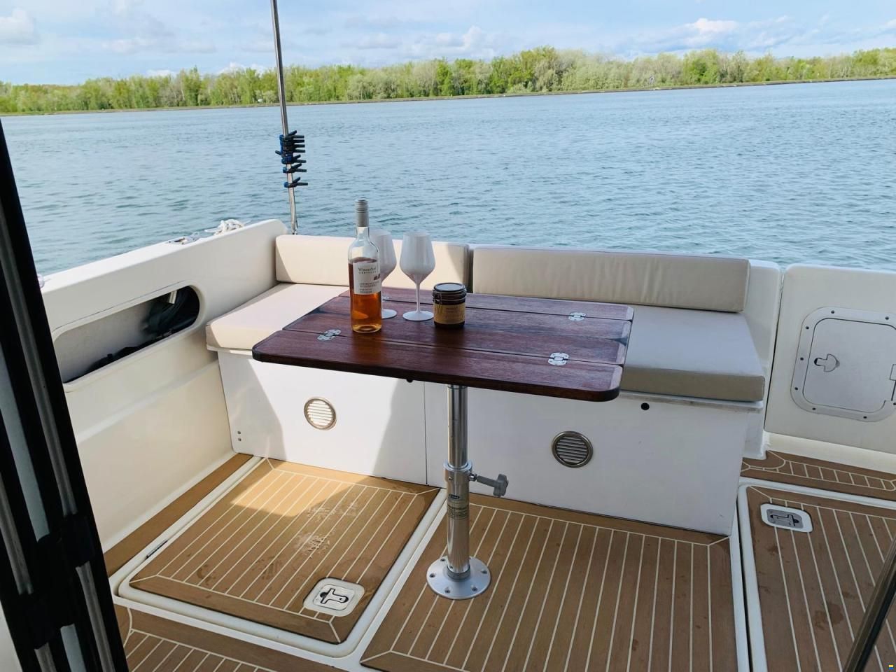 Rodman 970 Sport FLY Fisher