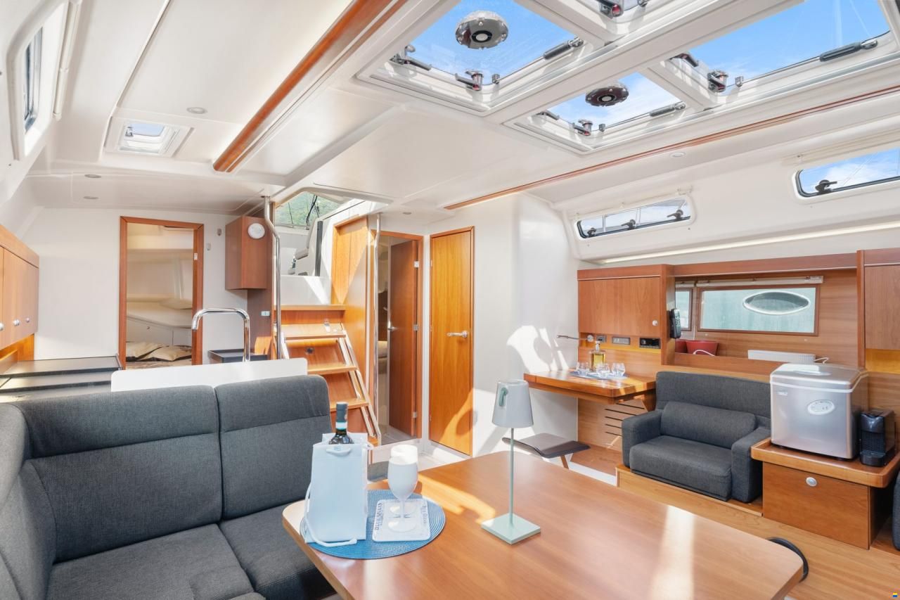 Hanse 455